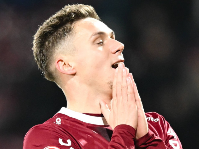 Louis Munteanu, curtat insistent: Antrenorul a venit să-l convingă personal