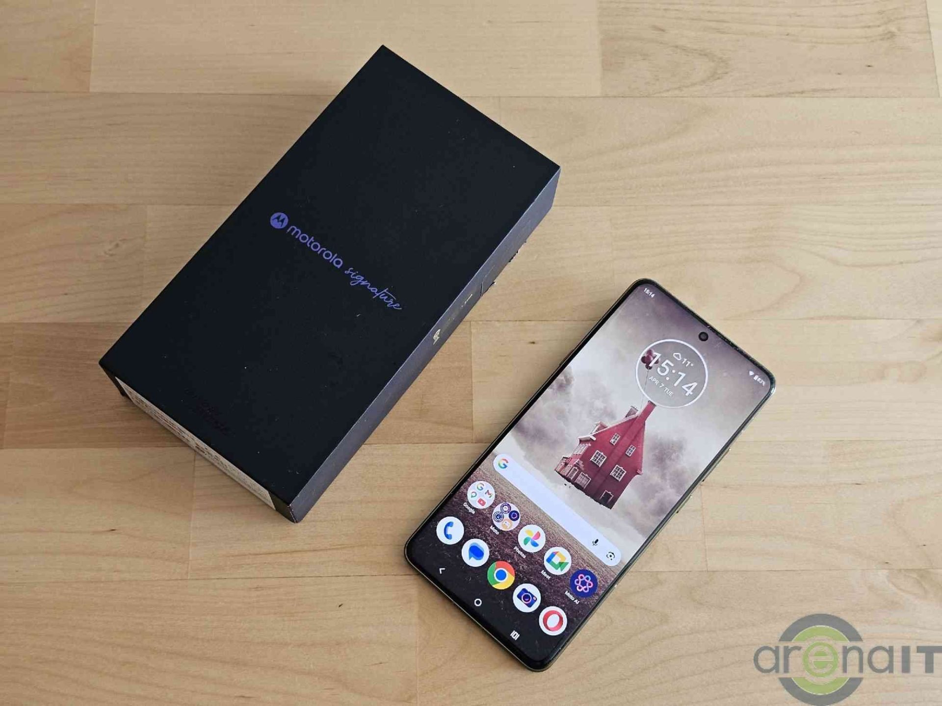 Motorola Signature: Review INCENDIAR – e aproape de jackpot!