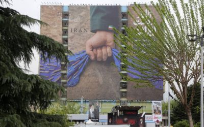 Trump amenință Iranul cu blocada, Teheranul promite control asupra Ormuz
