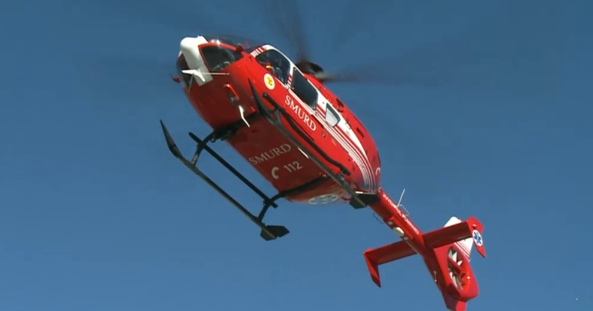 Bărbat prins sub un mal de pământ la Galați: Elicopter SMURD, victima inconștientă