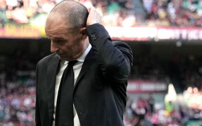 Allegri, umilit pe San Siro! Fanii AC Milan au „bombardat” antrenorul