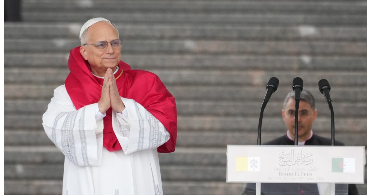 Papa Leon al XIV-lea a aterizat în Algeria: Va fi primit de președintele Tebboune