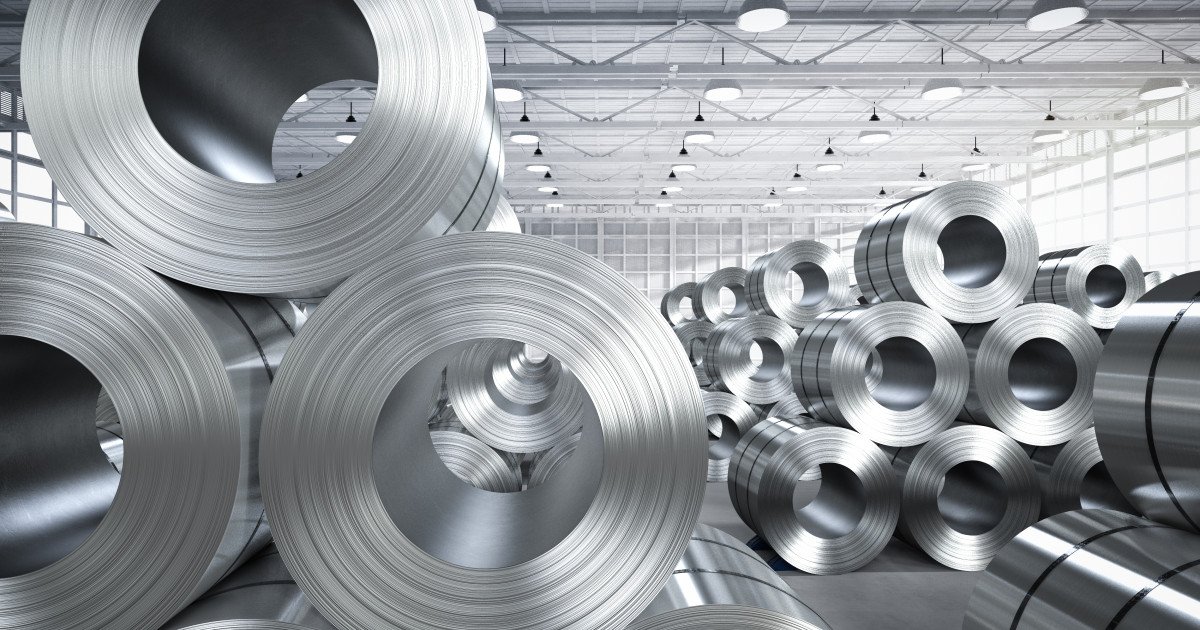Prețul aluminiului, la valori record din cauza tensiunilor geopolitice și a blocajelor maritime București – Prețul aluminiului a atins cele mai ridicate niveluri din ultimii patru ani, fiind influențat de tensiunile din Orientul Mijlociu și de rezervele industriale reduse