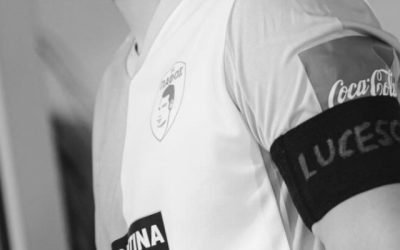 Gest impresionant: Un internațional român, căpitan cu banderola „Mircea Lucescu”