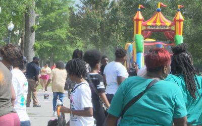 O mamă din Străinătate a creat o comunitate vitală pentru familiile cu autism