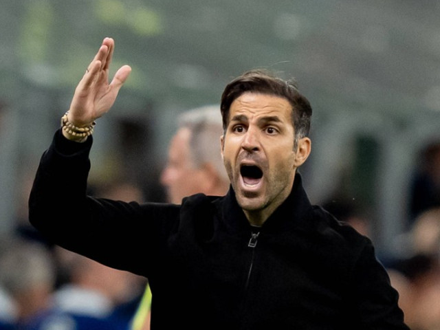 Chivu, pus la zid de Fabregas după remontada Interului, refuză să vorbească