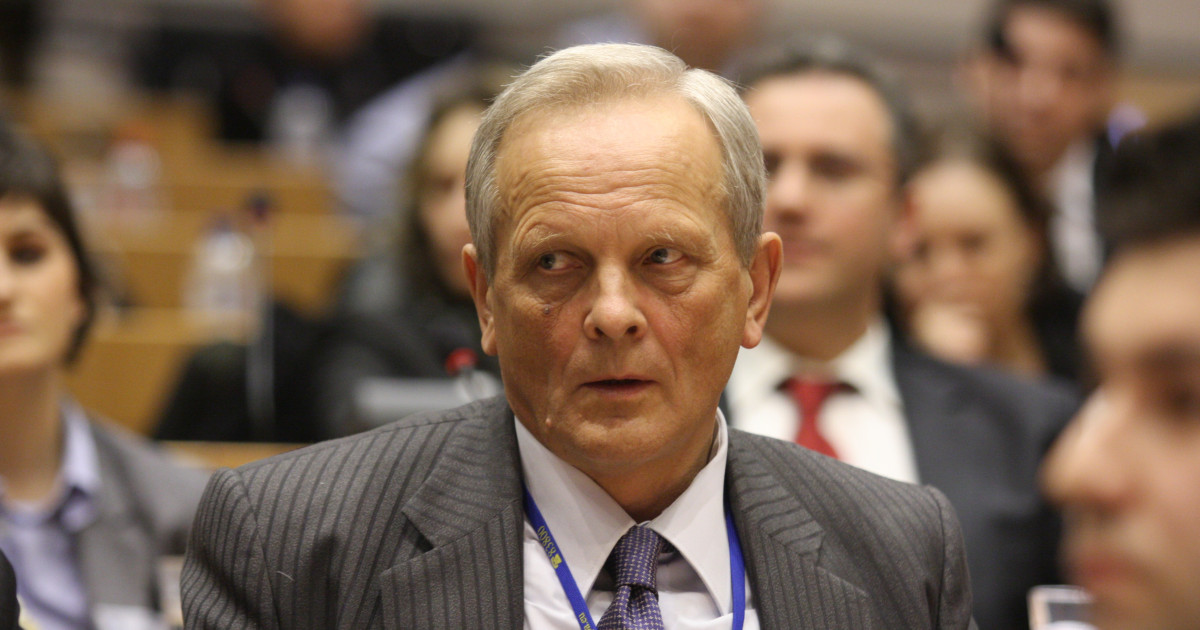 Stolojan: România, cu stângul în dreptul. Cine va plăti nota de plată?