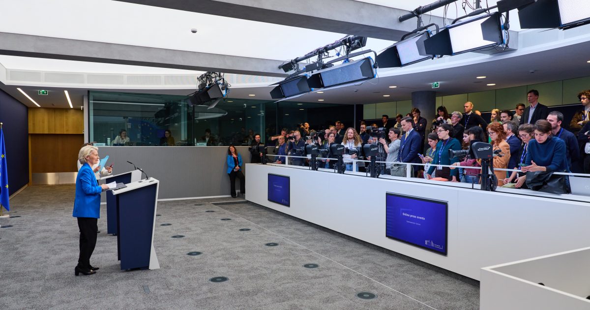 Comisia Europeană, lovită de scumpiri: Factura la importul de combustibili crește
