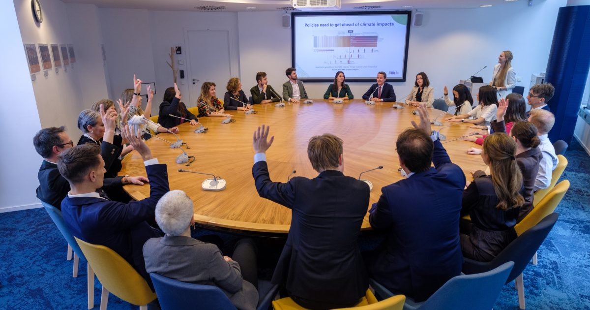 Comisia Europeană, plan de ajutor de stat pentru sectoarele afectate de conflictul din Orientul Mijlociu