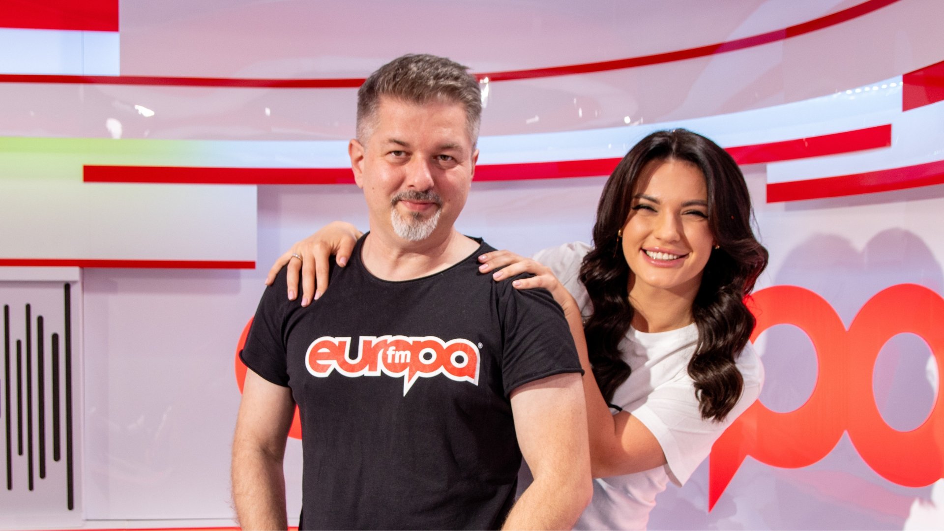 Europa FM pregătește o grilă specială de Paști, plină de muzică bună și emisiuni îndrăgite PAȘTELE vine cu o grilă specială de programe la Europa FM, promițând ascultătorilor o atmosferă plină de voie bună, cele mai bune melodii și emisiunile favorite