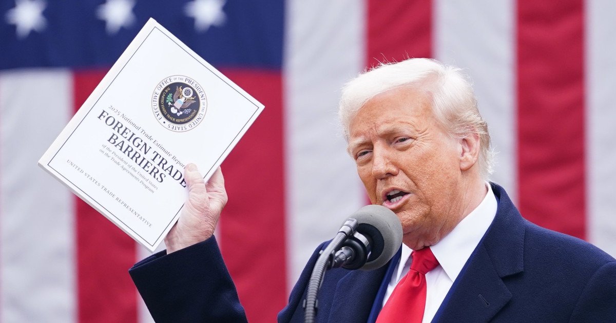 La un an distanță de la „Ziua Eliberării”, ziua în care SUA a impus tarife comerciale majore, efectele măsurilor lui Donald Trump continuă să se facă simțite în economia globală