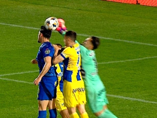 Bălbărău, reacție dură după penalty controversat: „Foarte bine”