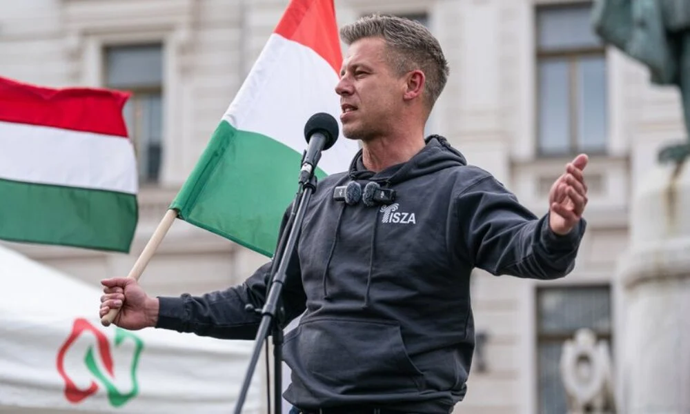 Magyar zguduie Constituția: Cere mandate decisive