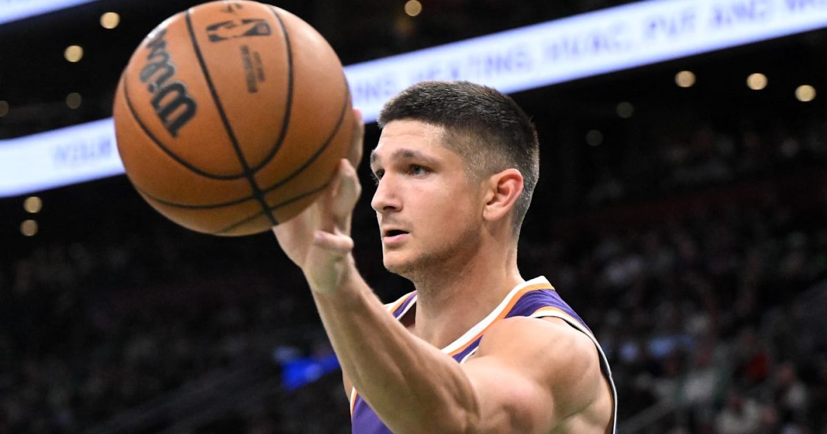 Suns Get Good (And Bad) Injury Updates vs Warriors
