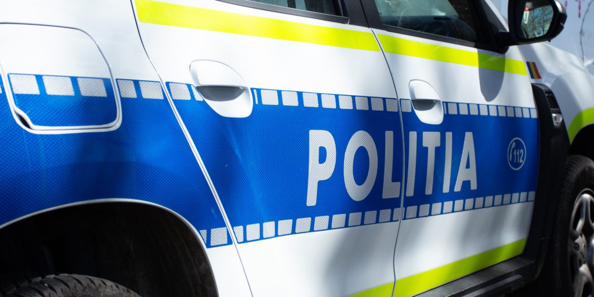 Tatăl unui bebeluș, arestat după decesul copilului: Suspiciuni de abuz