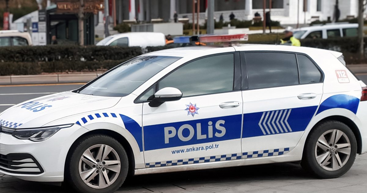 Atac sângeros într-o școală din Kahramanmaraș: 4 morți și zeci de răniți