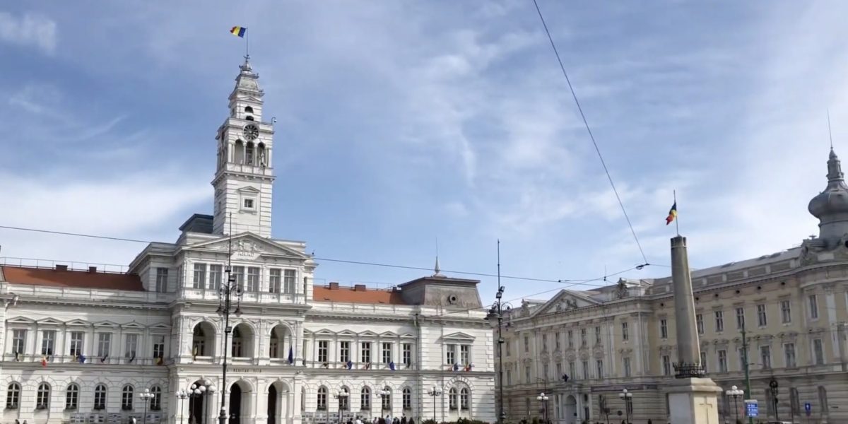 Primăria arad: Niciun funcționar nu va fi dat afară
