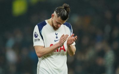 Drăgușin, pe bancă la egalul dramatic! Tottenham, în zona retrogradării