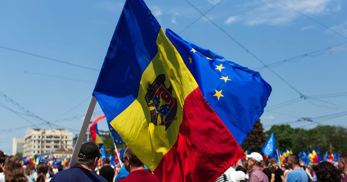 Exporturile de servicii salvează economia din Republica Moldova