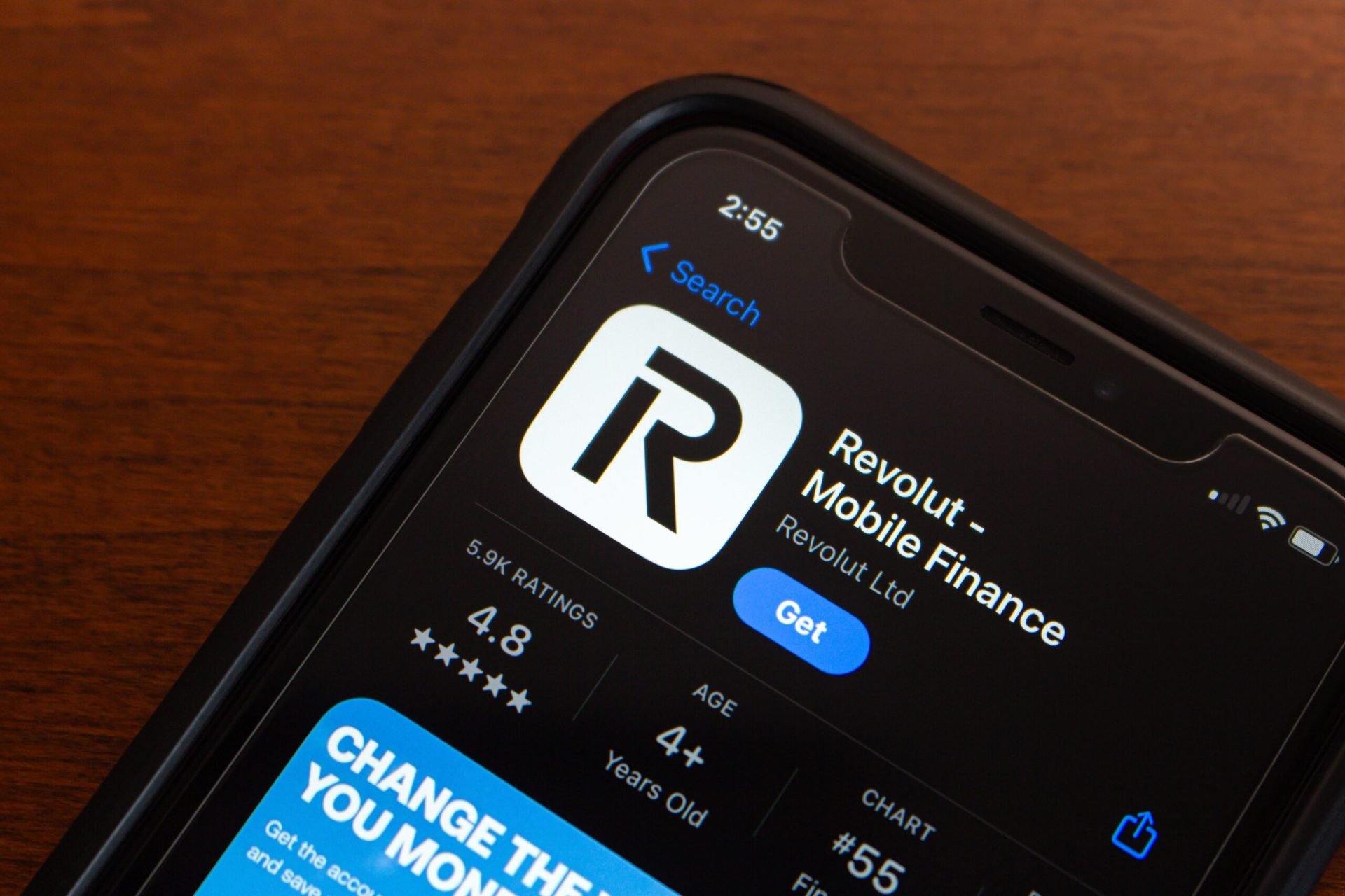 Revolut, amendată cu 11,5 milioane de euro în Italia pentru informații înșelătoare Autoritatea Italiană pentru Concurență (AGCM) a amendat compania de plăți digitale Revolut cu 11,5 milioane de euro