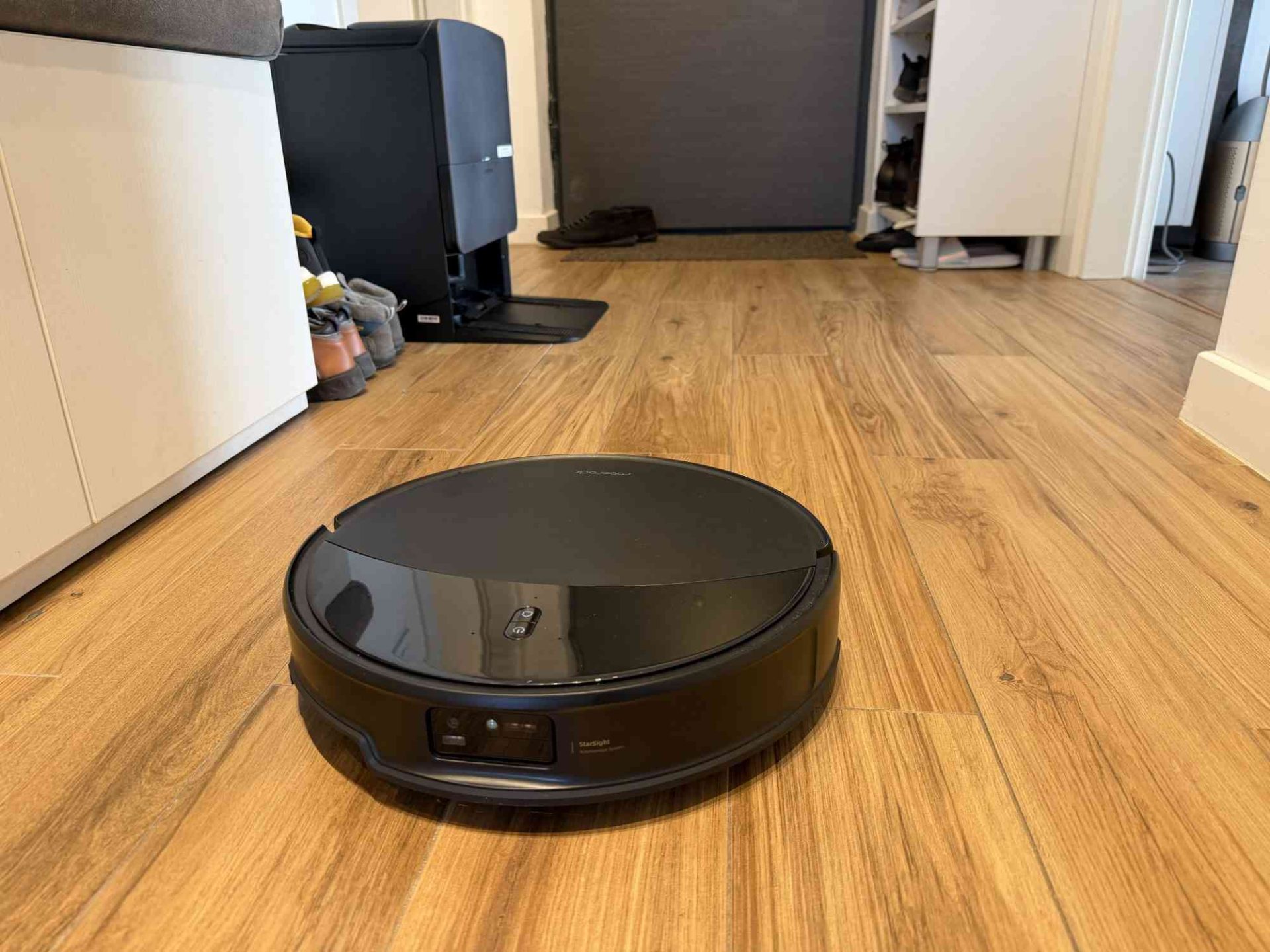 Robotul de curățenie, mai ieftin cu 30%! Oferte la Arena IT