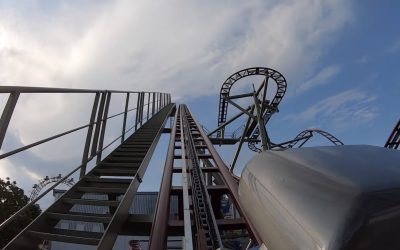 Accident GRAV la Viena: Cinci răniți după deraierea unui rollercoaster