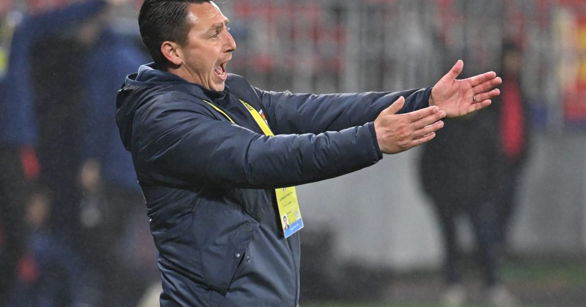 Poenaru, demis de la Chindia după înfrângerea cu FC Bihor