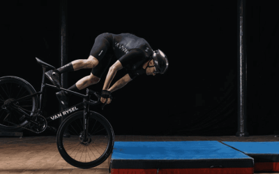 Decathlon lansează costumul cu airbag pentru bicicliști