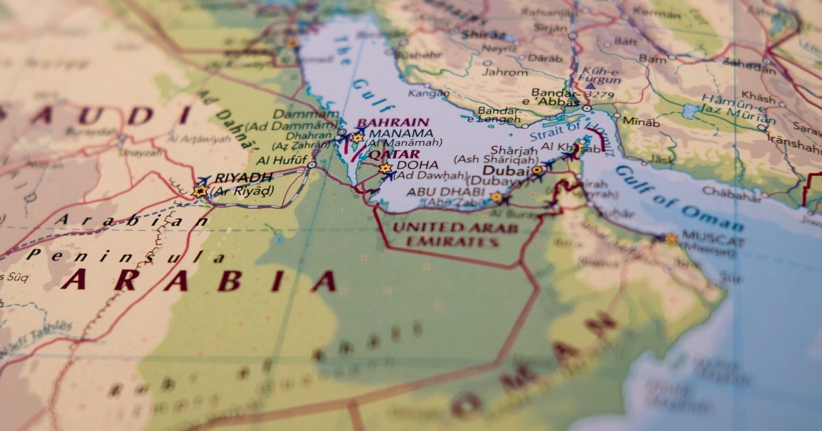 Iranul deschide Strâmtoarea Ormuz: Navele pot tranzita zona Oman