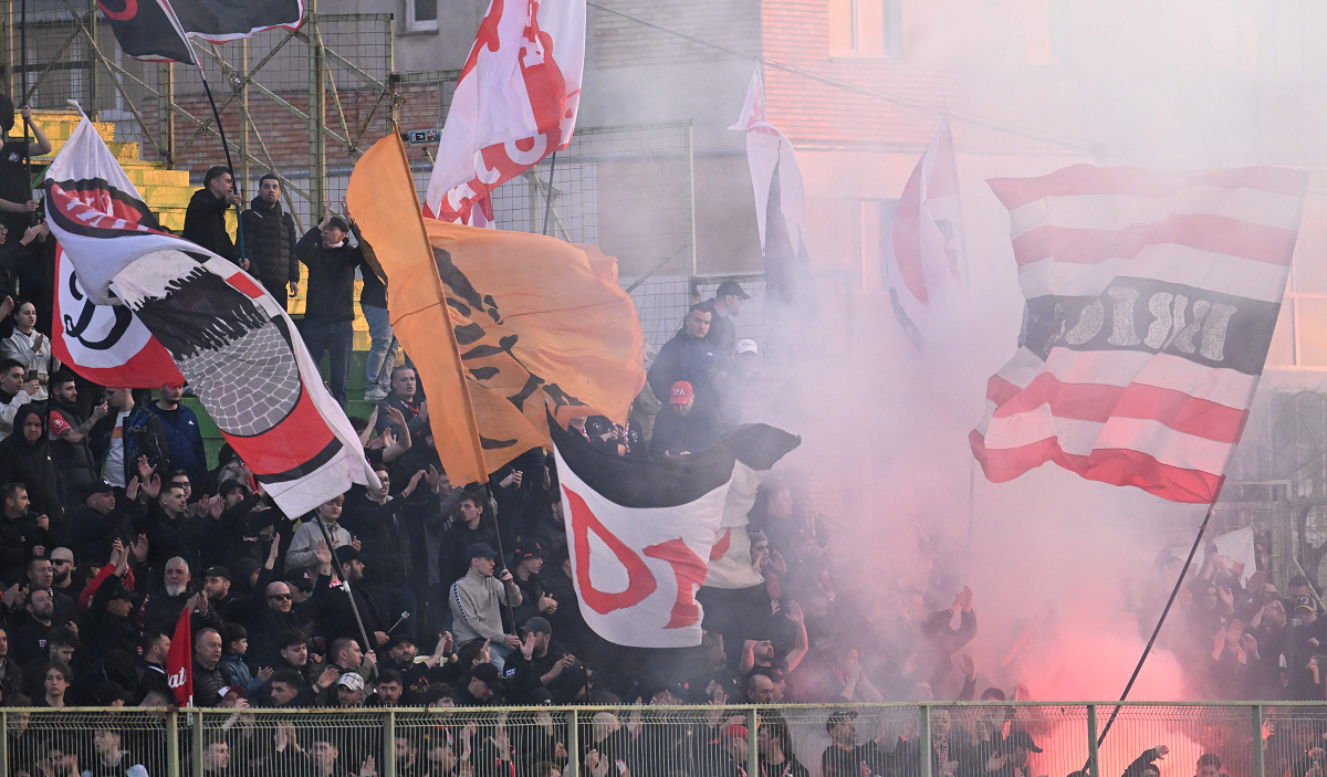 Dinamo, pact cu ura după egalul cu fc Argeș: Kovacs, ținta scandărilor xenofobe