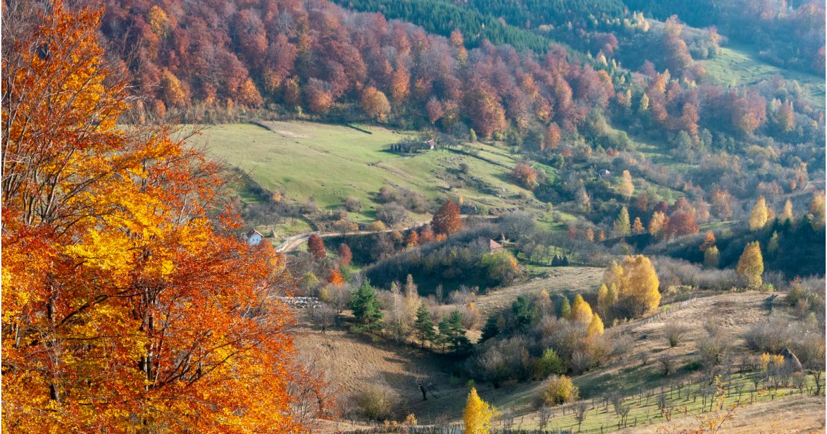 Guvernul simplifică accesul la Geoparcurile UNESCO din România