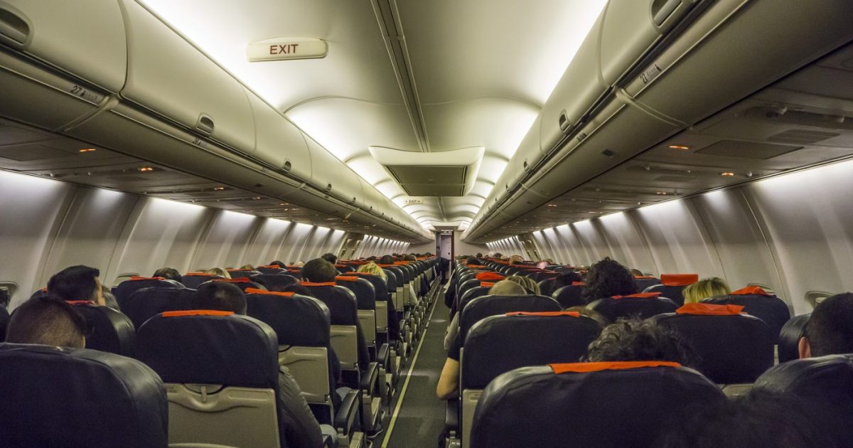 Taxa din Țările de Jos care ar putea schimba aviația europeană: călătoriile lungi cu avionul devin un lux