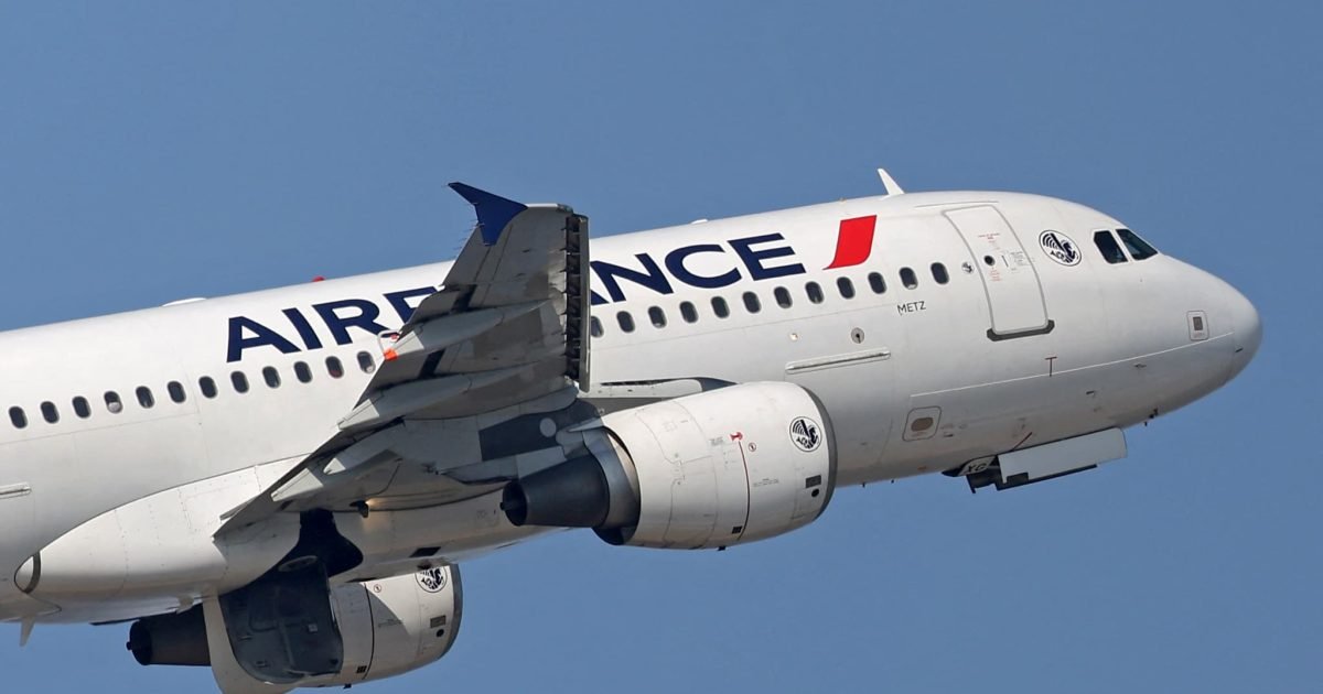 Air France scumpește biletele: Pasagerii, afectați de prețul kerosenului