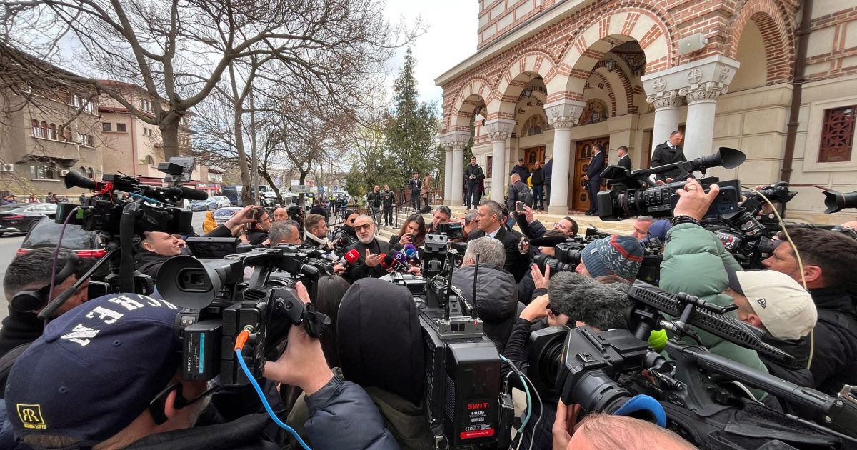 Becali, ieșire FURIOASĂ, demisia lui Rădoi de la FCSB