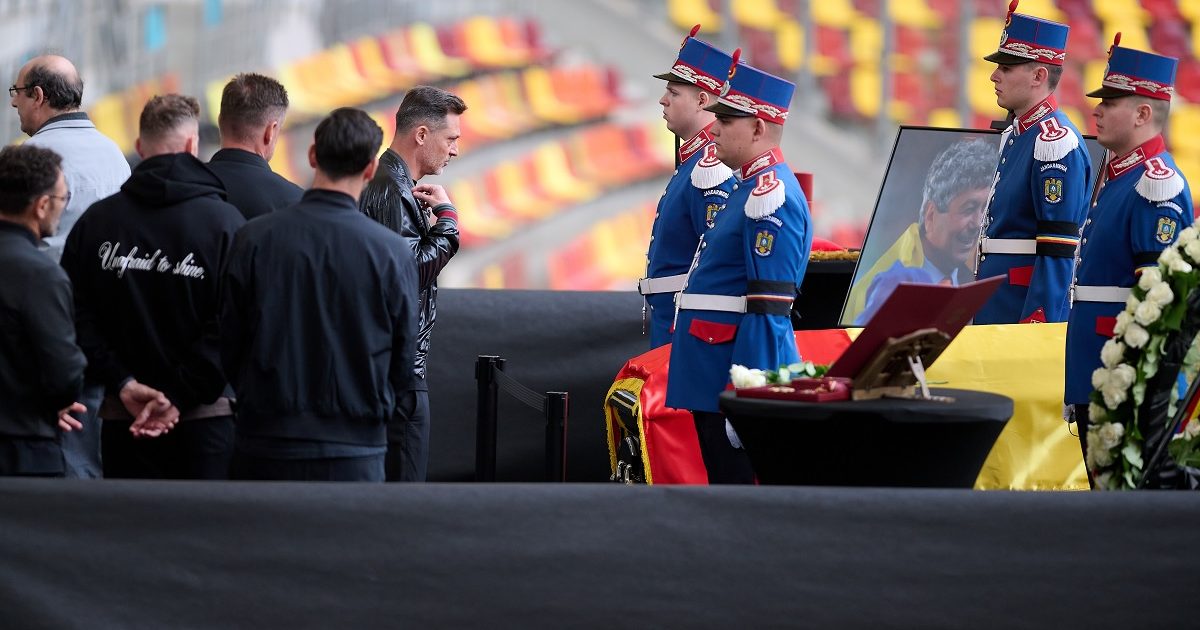 Rădoi, discurs DEVASTATOR despre Lucescu: „Ori mori acolo, ori pleci acasă”