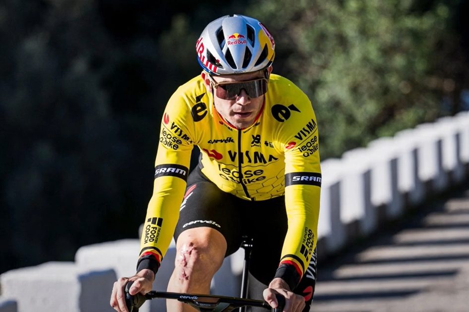 Van Aert, triumf epic la Paris-Roubaix: Pogacar, învinsul de pe traseu