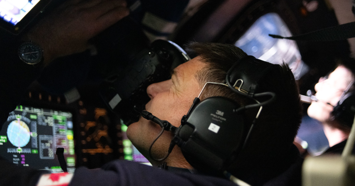 Orion se întoarce acasă: NASA transmite live aterizarea istorică în România