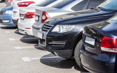 Parcarea hibridelor, taxată în București: Cine scapă de plată din 2026?