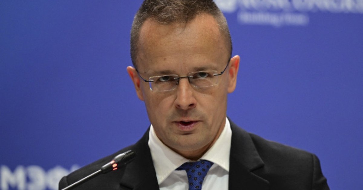 SZIJJARTO, acuzat de distrugere de documente. Reacția lui Magyar de la Budapesta