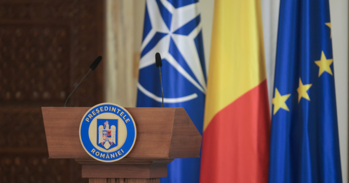 Nicușor Dan, prins la mijloc: De ce e criticat de unii și lăudat de PSD?