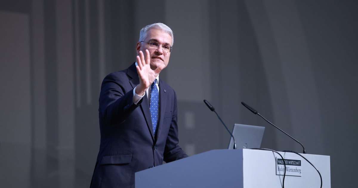 Guvernul accelerează reformele din PNRR și monitorizează riscurile cu un sistem de tip „semafor”