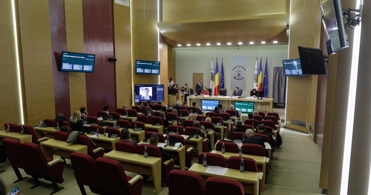 Primăria Capitalei, la reorganizare: peste 120 de posturi, desființate Bucureștenii se pot aștepta la schimbări în aparatul administrativ al Primăriei