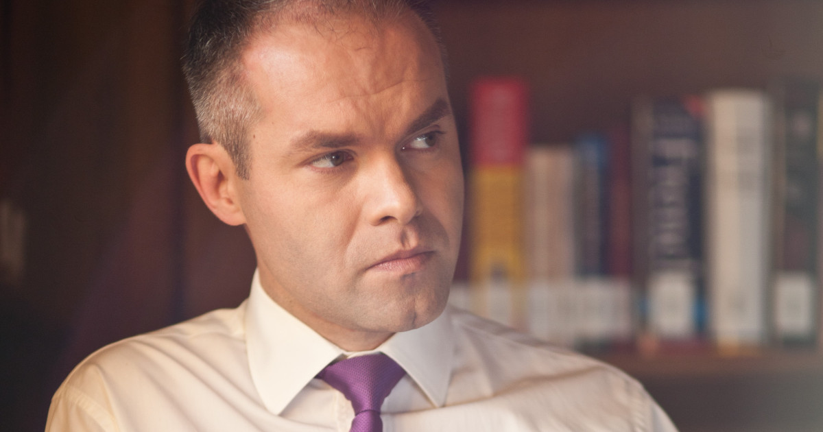 Funeriu, verdict crunt despre manuale: „Par făcute pentru tricou!”