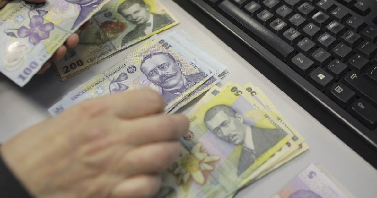 Economia: Pragul insolvenței pentru români, redus la 10 salarii minim