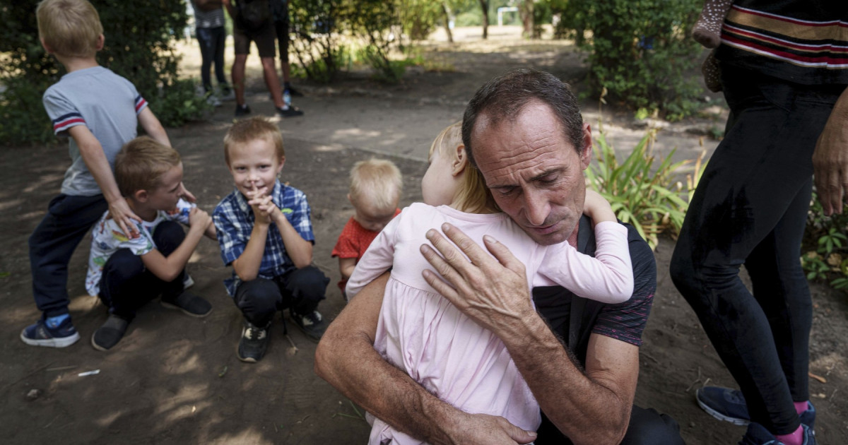 Atrocități în Ucraina: Aproape 700 de copii uciși, 20.000 deportați ilegal în Rusia
