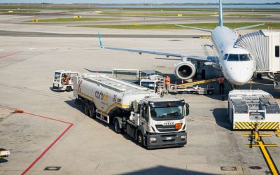 Europa, cu frică de anulare a vacanțelor: Criza de combustibil pe aeroporturi