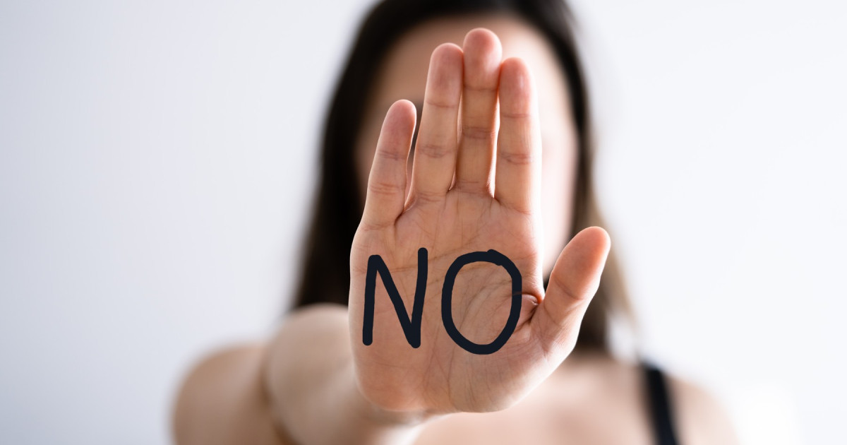 CES dă undă verde legii anti-hărțuire sexuală, chiar și în afara muncii