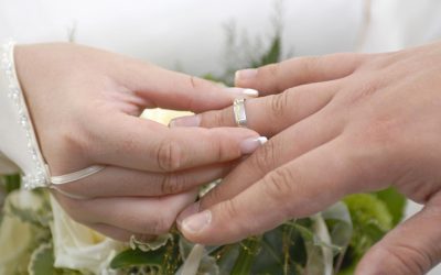 Căsătorie vs. Cancer: Studiul care arată ce șanse au însurații față de burlaci