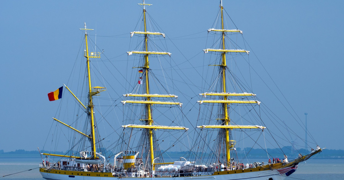 Mircea pleacă la drum: Nava-școală românească traversează Atlanticul spre SUA