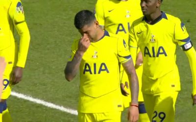 Drama la Tottenham: Drăgușin, ignorat de De Zerbi? Imaginea care șochează